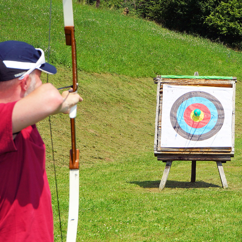 Bogenschiessen-Luftballon-Zielschiessen