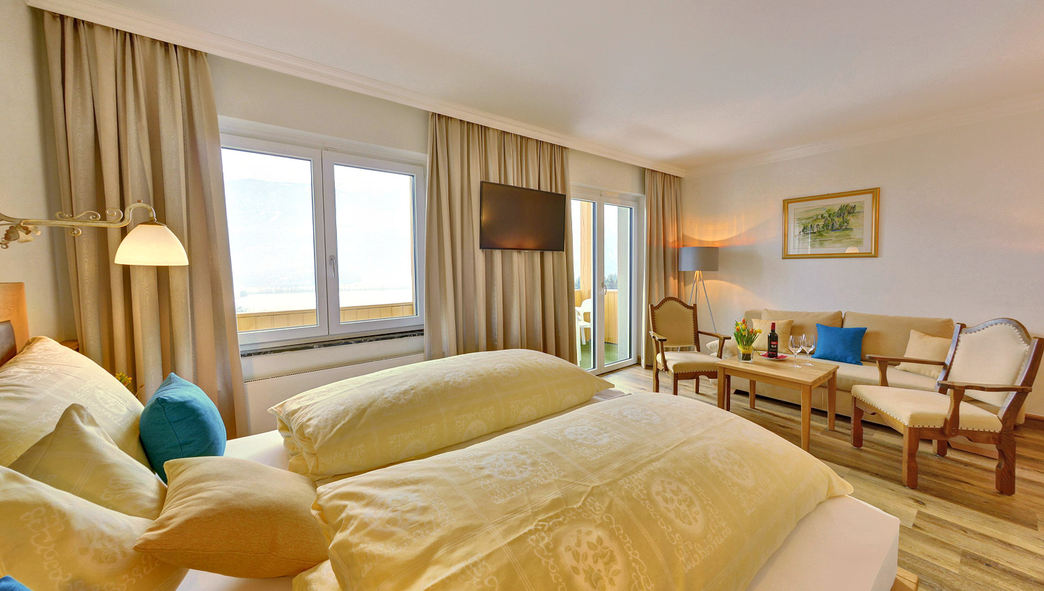 Panoramasuite-Drautalblick-Schlafzimmer