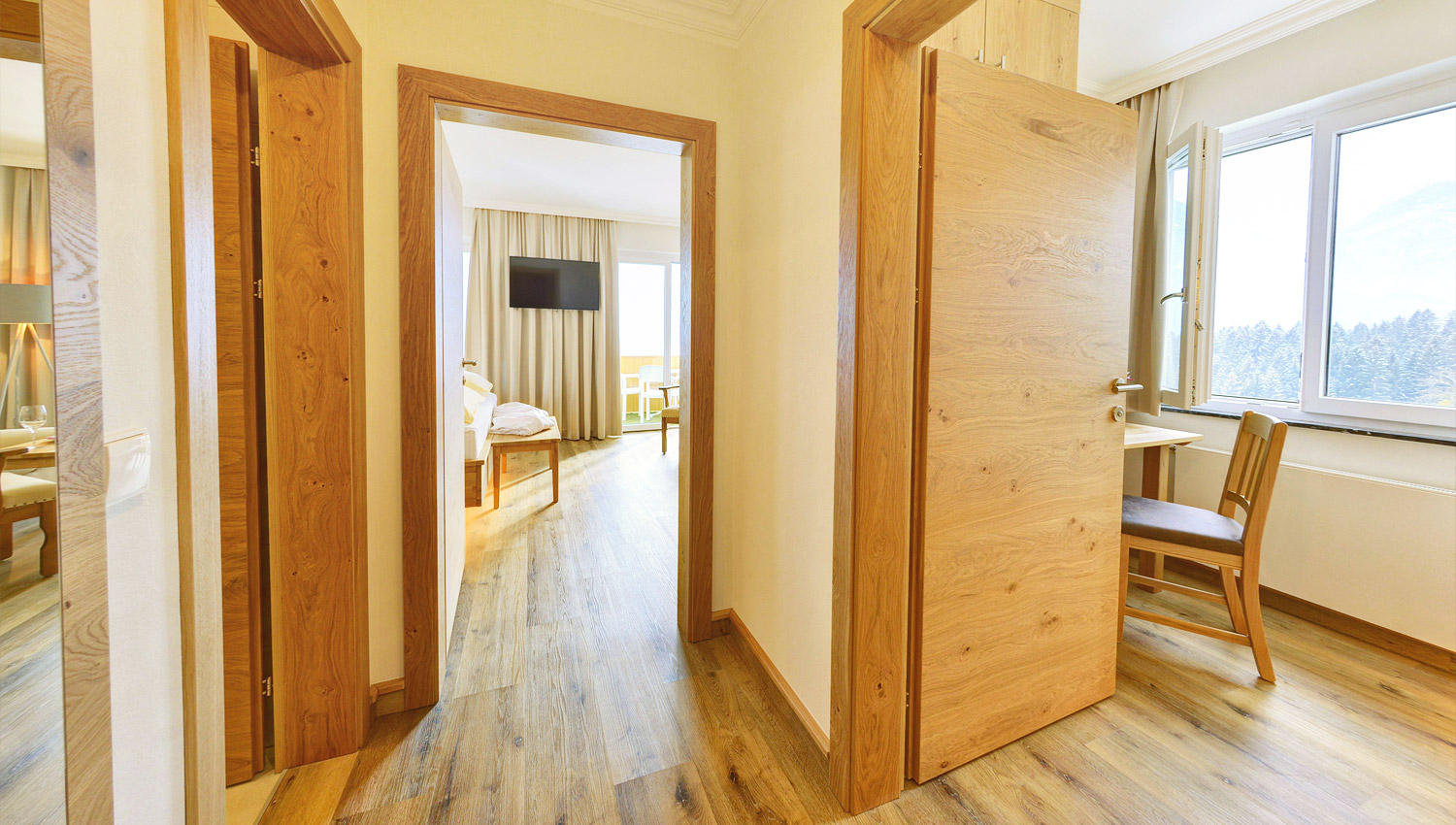 Panoramasuite-Drautalblick-Vorraum