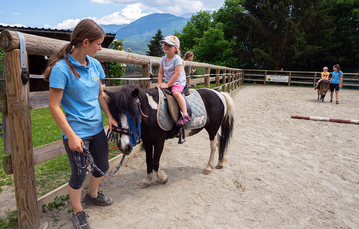 Tierhof-Ebnerbichl-Pony-Reiten