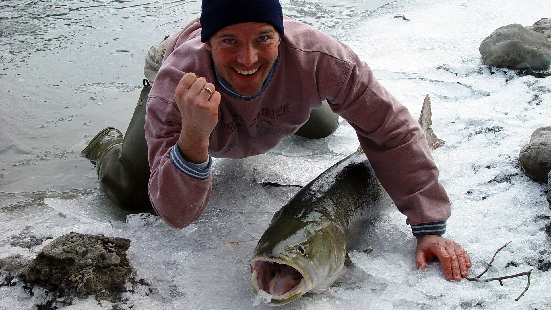 aktivitaeten-angeln-huchen-drau